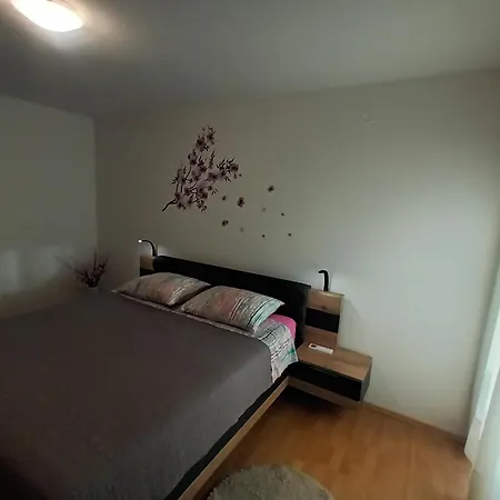 Apartment Anita Zadar